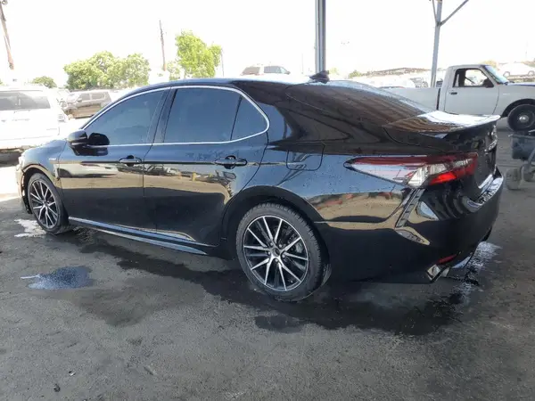 4T1G31AK7MU025547 2021 TOYOTA CAMRY - Image 2