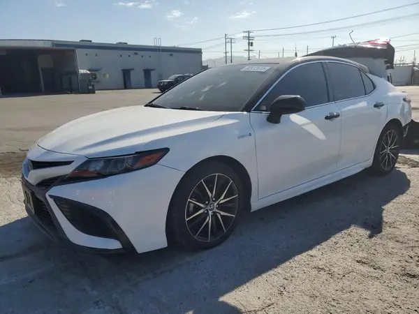 4T1G31AK7MU028884 2021 TOYOTA CAMRY - Image 1