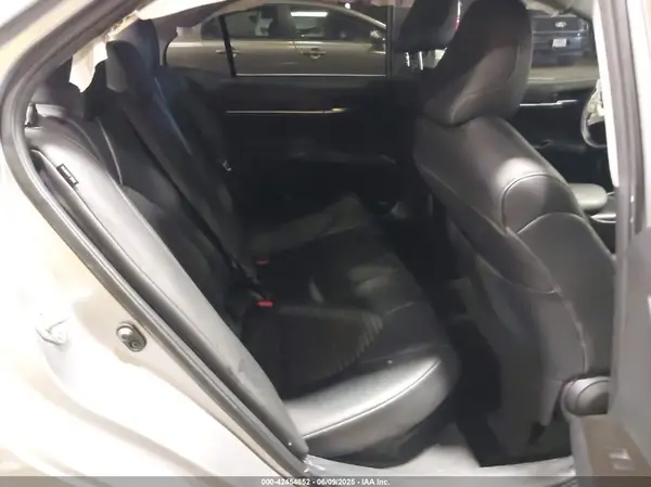 4T1G31AK7MU556747 2021 TOYOTA CAMRY - Image 8