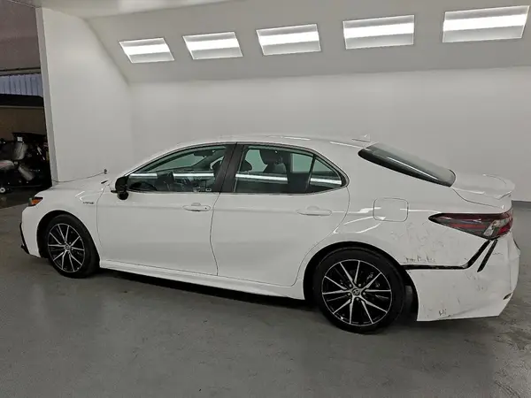 4T1G31AK7MU566209 2021 TOYOTA CAMRY - Image 2