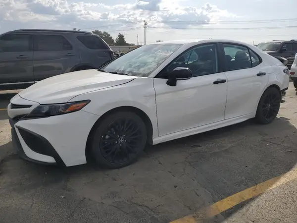 4T1G31AK7NU034069 2022 TOYOTA CAMRY - Image 1