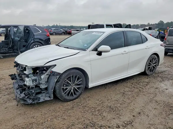 4T1G31AK7NU042382 2022 TOYOTA CAMRY - Image 1