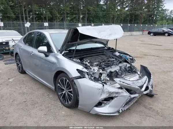 4T1G31AK8LU014717 2020 TOYOTA CAMRY - Image 1