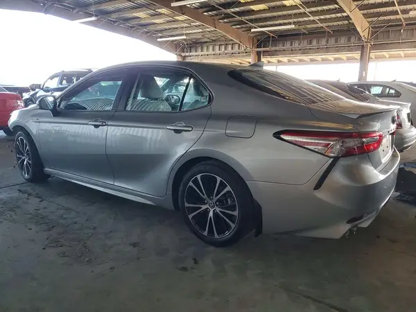 4T1G31AK8LU522038 2020 TOYOTA CAMRY - Image 2
