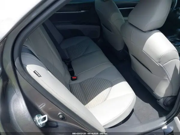 4T1G31AK8MU554036 2021 TOYOTA CAMRY - Image 8