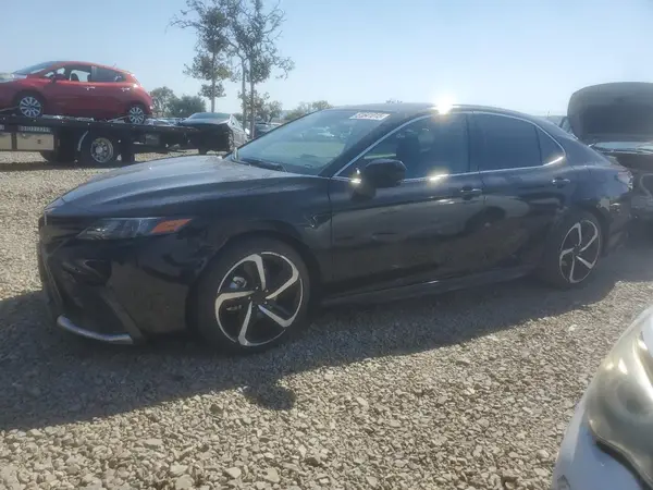 4T1G31AK8NU580993 2022 TOYOTA CAMRY - Image 1