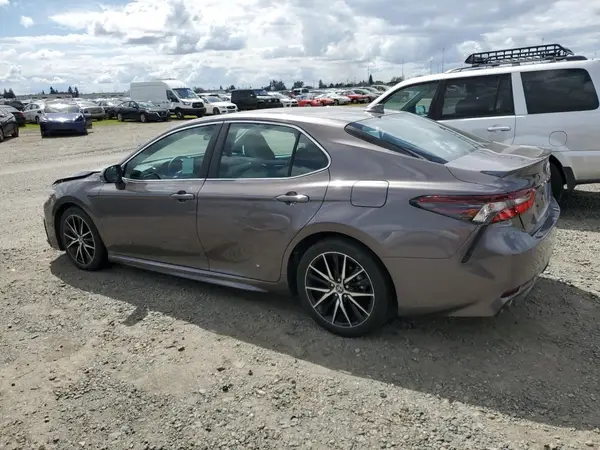 4T1G31AK8NU581044 2022 TOYOTA CAMRY - Image 2