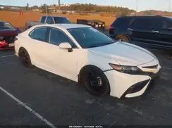 4T1G31AK8NU596417 2022 TOYOTA CAMRY