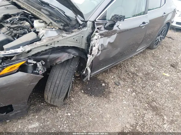 2023 TOYOTA CAMRY auction photo 6