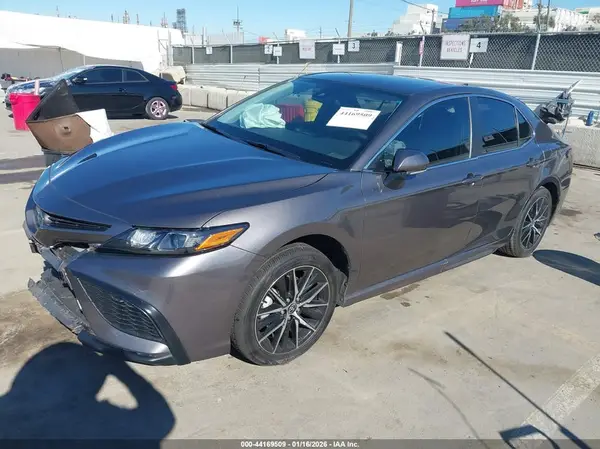 4T1G31AK8PU607435 2023 TOYOTA CAMRY - Image 2