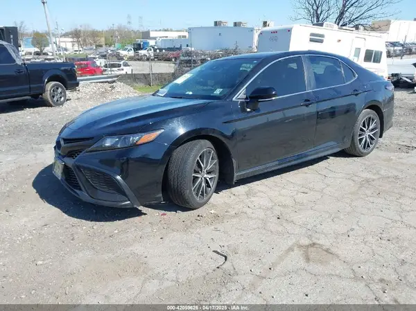 4T1G31AK8RU066633 2024 TOYOTA CAMRY - Image 2