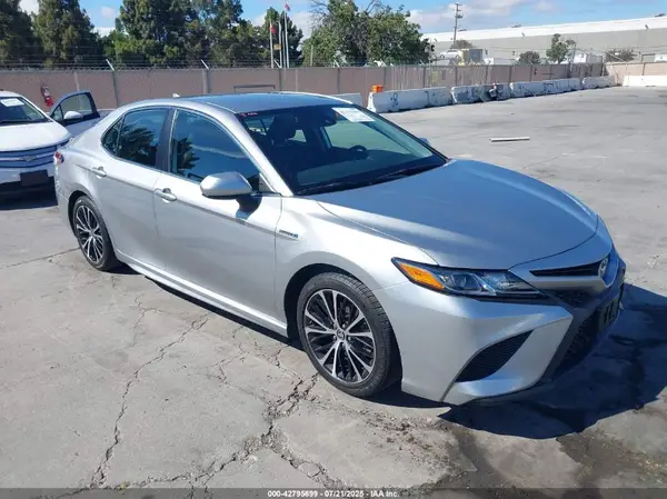 4T1G31AK9LU537373 2020 TOYOTA CAMRY - Image 1