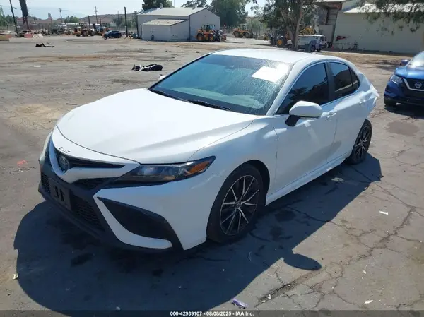 4T1G31AK9NU041850 2022 TOYOTA CAMRY - Image 2