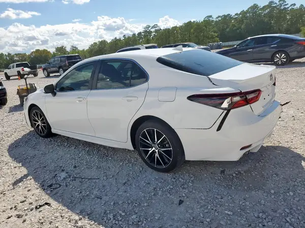 4T1G31AK9NU582879 2022 TOYOTA CAMRY - Image 2