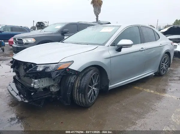 4T1G31AK9RU064552 2024 TOYOTA CAMRY - Image 2