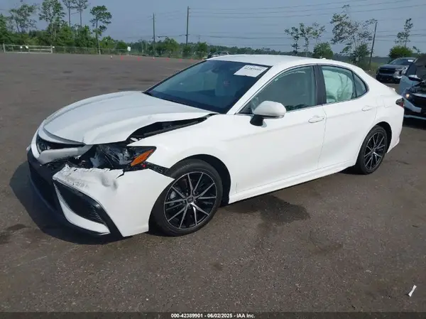 4T1G31AK9RU068746 2024 TOYOTA CAMRY - Image 2