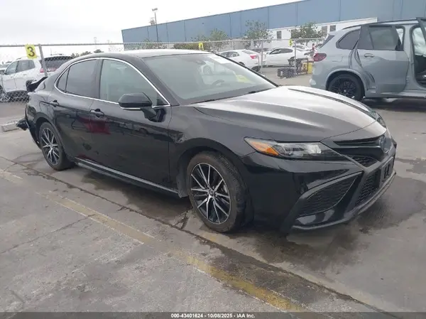 4T1G31AK9RU071890 2024 TOYOTA CAMRY - Image 1