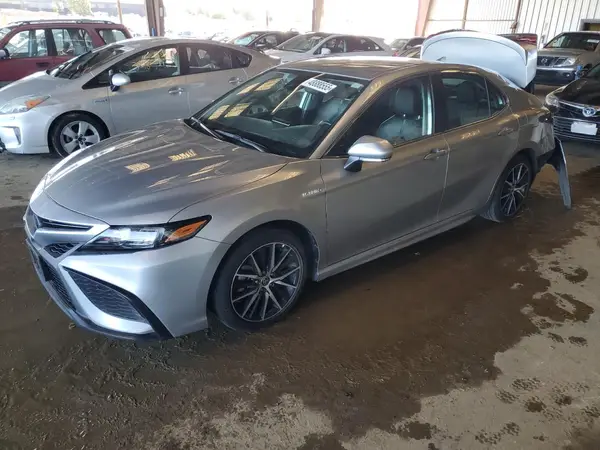 4T1G31AKXMU568021 2021 TOYOTA CAMRY - Image 1