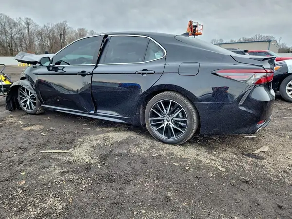 4T1G31AKXNU577805 2022 TOYOTA CAMRY - Image 2