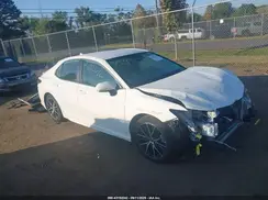 4T1G31AKXNU582504 2022 TOYOTA CAMRY
