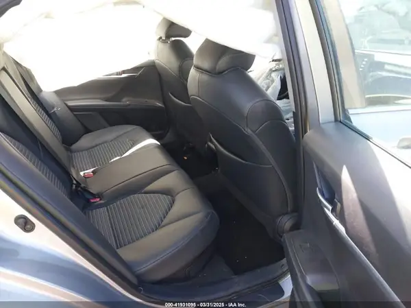 4T1G31AKXNU595933 2022 TOYOTA CAMRY - Image 8