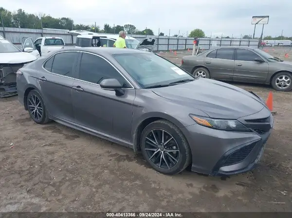 4T1G31AKXPU617609 2023 TOYOTA CAMRY - Image 1