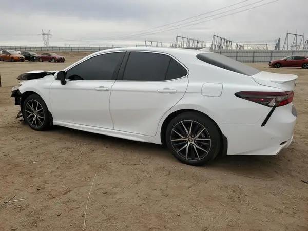 4T1G31AKXRU069498 2024 TOYOTA CAMRY - Image 2