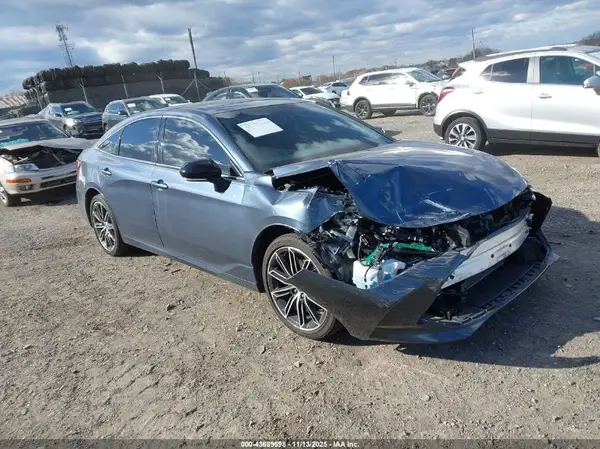 4T1GZ1FB0NU082164 2022 TOYOTA AVALON - Image 1