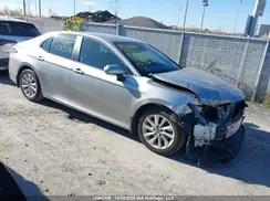 4T1H11AK3NU063546 2022 TOYOTA CAMRY
