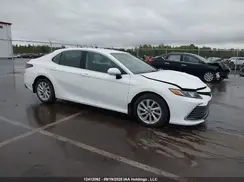 4T1H11AK7NU059256 2022 TOYOTA CAMRY