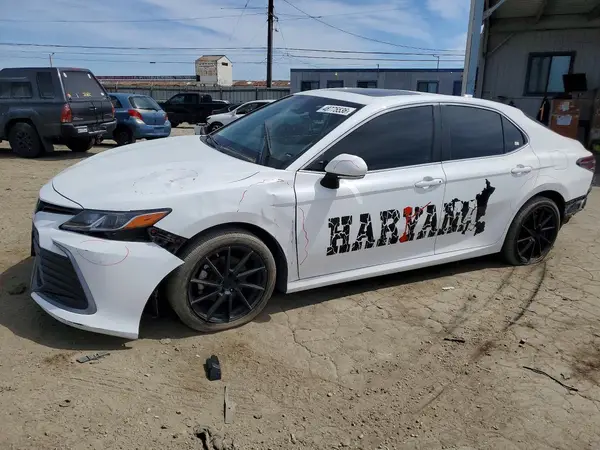 4T1H31AK0RU629324 2024 TOYOTA CAMRY - Image 1