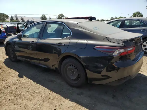 4T1H31AK1NU588101 2022 TOYOTA CAMRY - Image 2