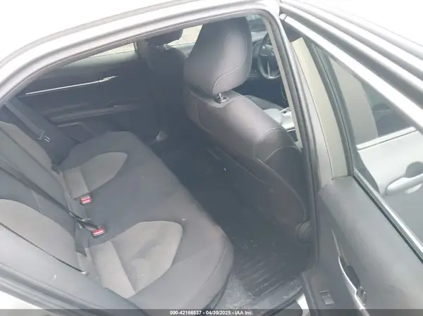 4T1H31AK2MU027484 2021 TOYOTA CAMRY - Image 8