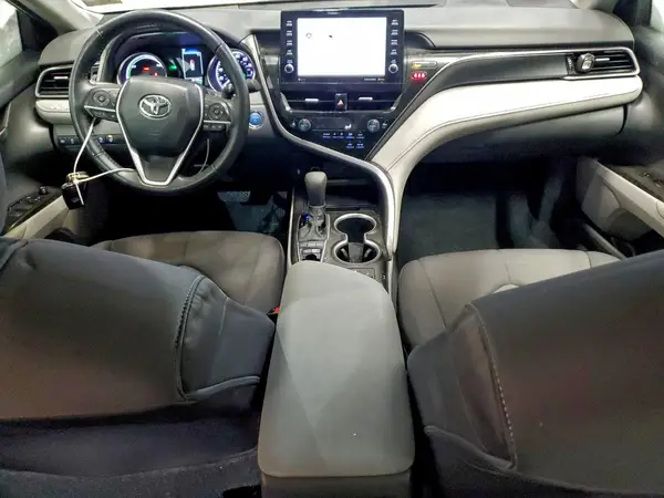 4T1H31AK2MU557986 2021 TOYOTA CAMRY - Image 8