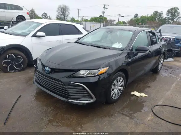 4T1H31AK2MU558250 2021 TOYOTA CAMRY - Image 2
