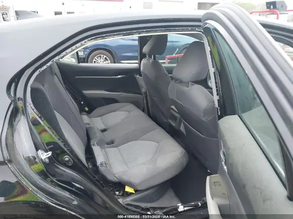 4T1H31AK2MU558250 2021 TOYOTA CAMRY - Image 8