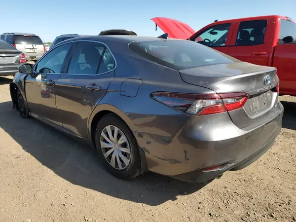 4T1H31AK2PU616586 2023 TOYOTA CAMRY - Image 2