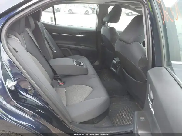 4T1H31AK3NU588276 2022 TOYOTA CAMRY - Image 8