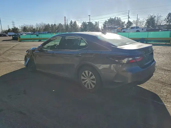 4T1H31AK3RU626949 2024 TOYOTA CAMRY - Image 2