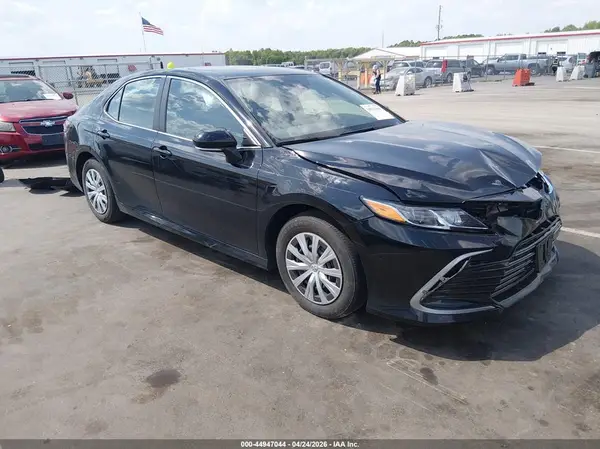 4T1H31AK3RU629110 2024 TOYOTA CAMRY - Image 1
