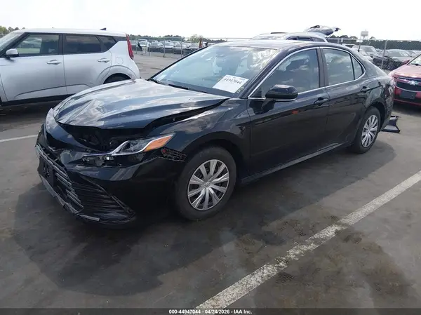 4T1H31AK3RU629110 2024 TOYOTA CAMRY - Image 2