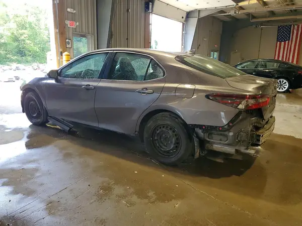 4T1H31AK4NU596452 2022 TOYOTA CAMRY - Image 2