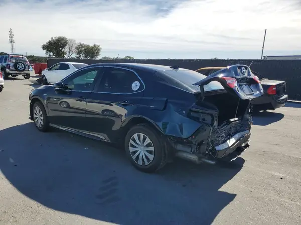 4T1H31AK5MU563698 2021 TOYOTA CAMRY - Image 2