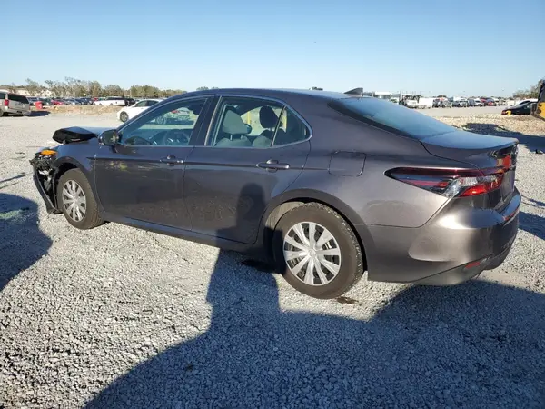 4T1H31AK5NU573004 2022 TOYOTA CAMRY - Image 2