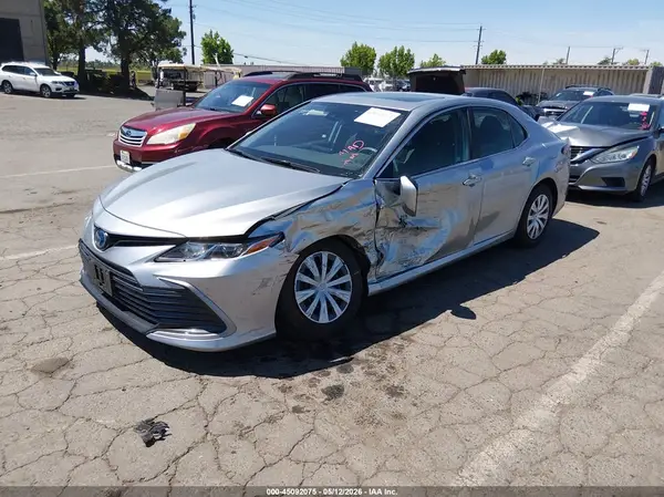 4T1H31AK5RU628427 2024 TOYOTA CAMRY - Image 2