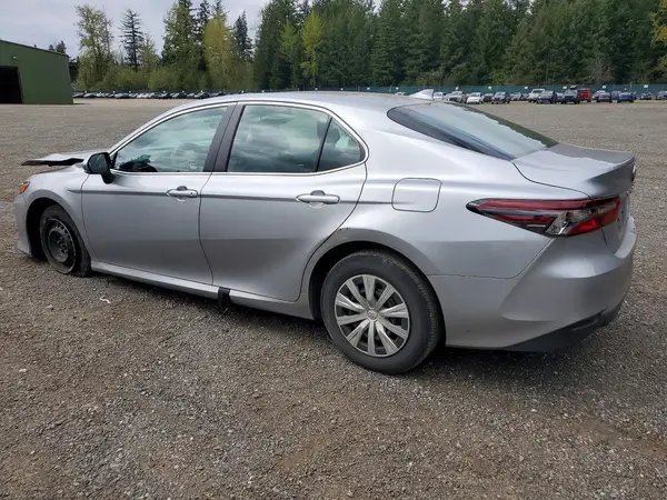 4T1H31AK6NU575361 2022 TOYOTA CAMRY - Image 2