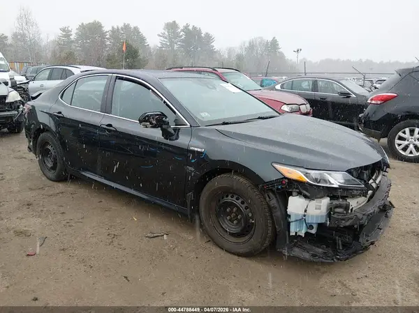 4T1H31AK8MU022564 2021 TOYOTA CAMRY - Image 1
