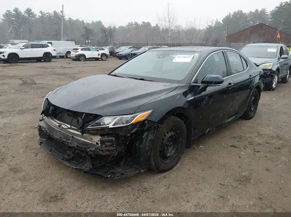 4T1H31AK8MU022564 2021 TOYOTA CAMRY - Image 2