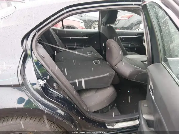 4T1H31AK8MU022564 2021 TOYOTA CAMRY - Image 8