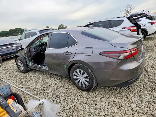 4T1H31AK8MU550086 2021 TOYOTA CAMRY - Image 2